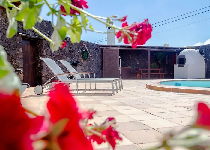 Casa Veroles Lanzarote * El Islote